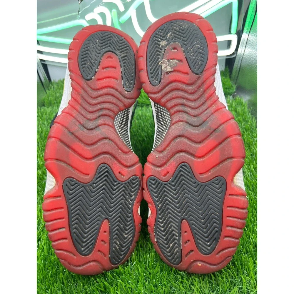 Jordan ** soles